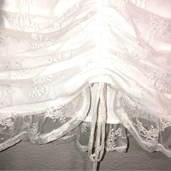 Windsor White Size M. Lace Ruffle Dress.Adjustable Straps. 13Armpit to arm 28”L. - Picture 4 of 6
